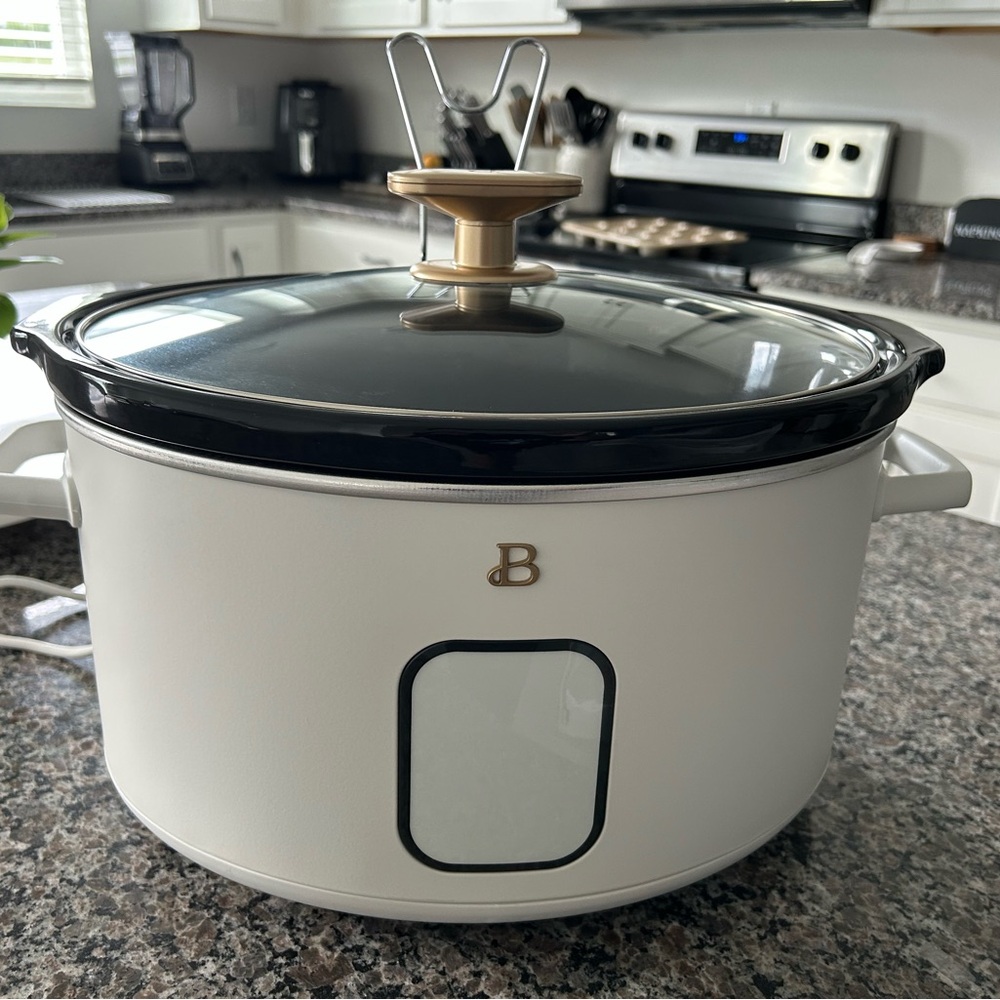 Beautiful 6 Qt Programmable Slow Cooker
